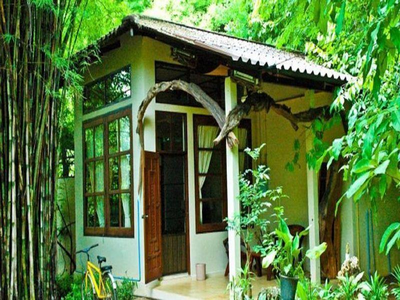 Momchailai Forest Retreat Kanchanaburi Esterno foto