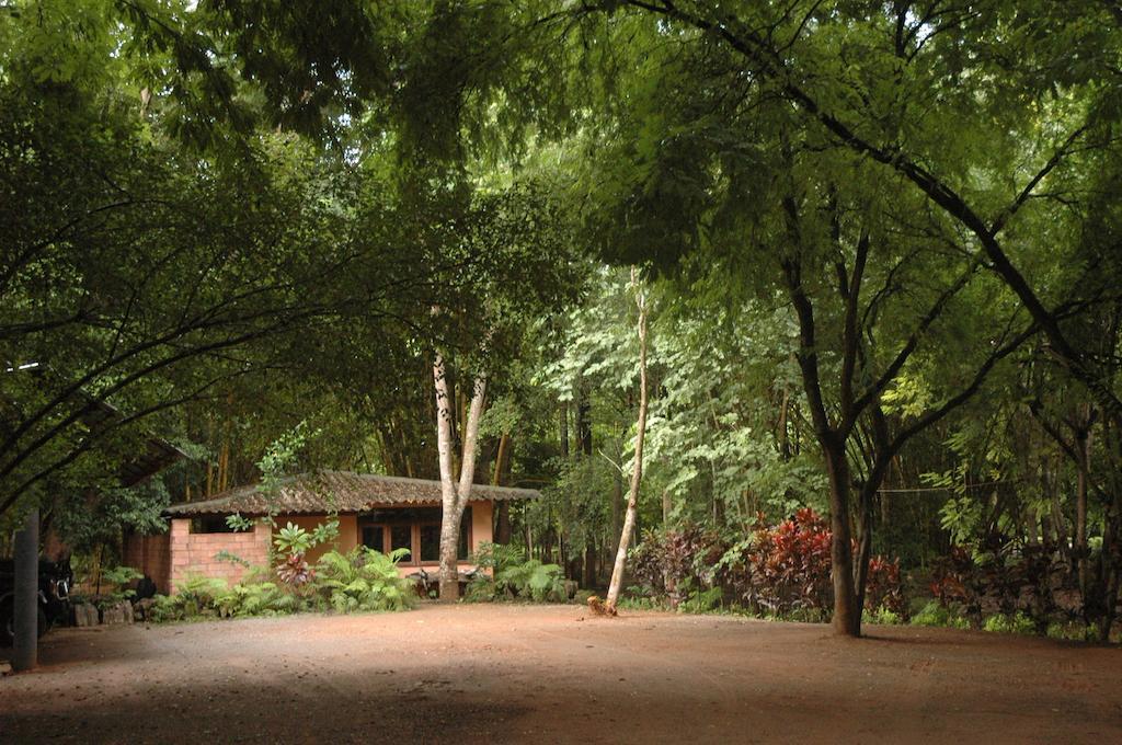 Momchailai Forest Retreat Kanchanaburi Esterno foto